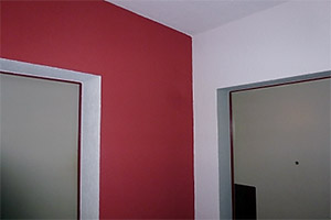 Treppenhaus nach der Malerarbeit