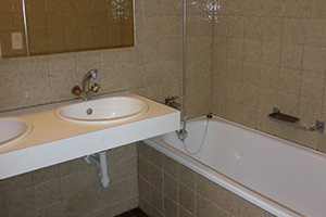 Badezimmer vor der Malerarbeit